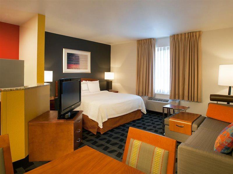 Towneplace Suites Dulles Airport Стерлинг Экстерьер фото