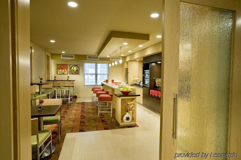 Towneplace Suites Dulles Airport Стерлинг Экстерьер фото