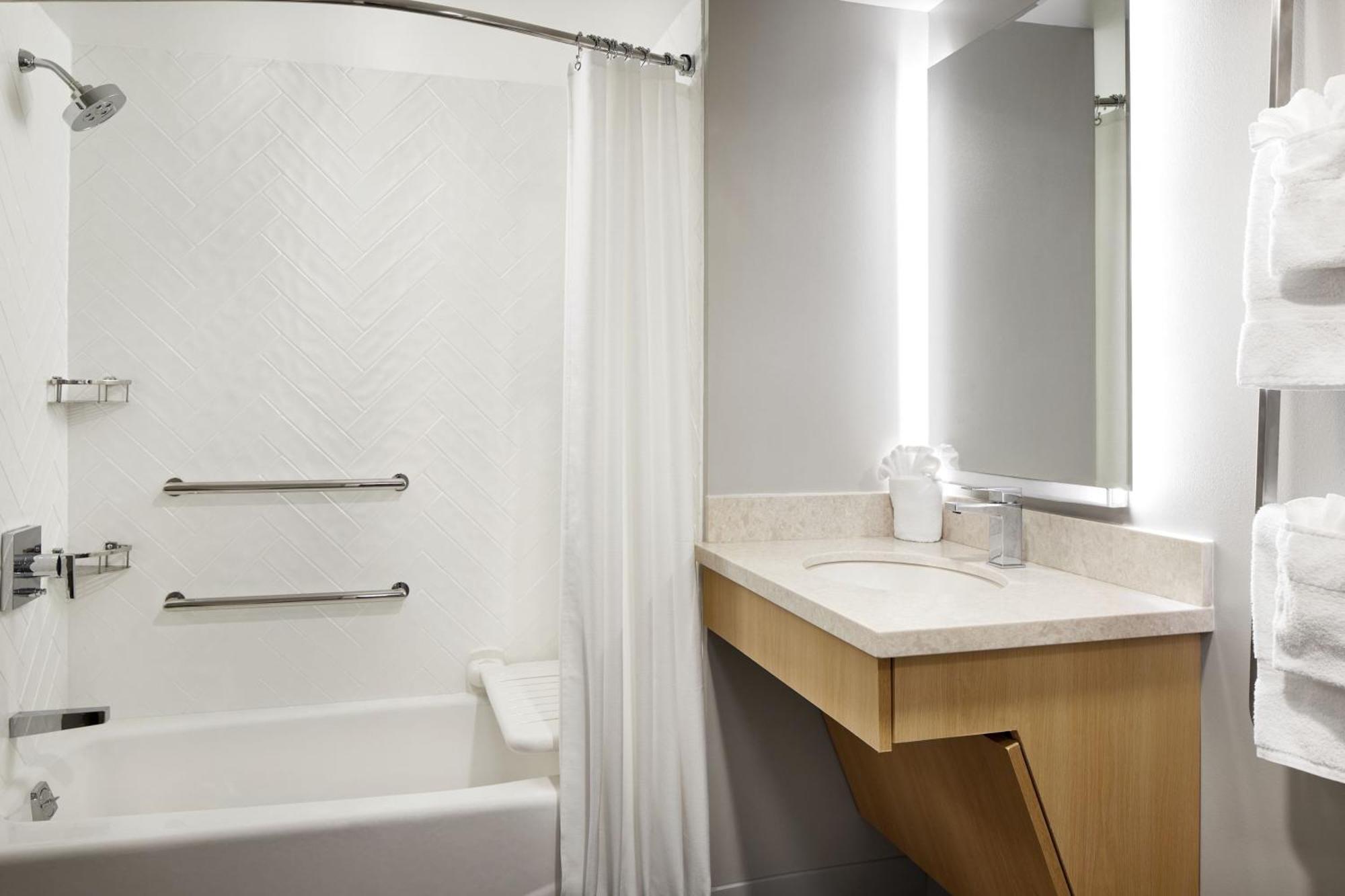 Towneplace Suites Dulles Airport Стерлинг Экстерьер фото