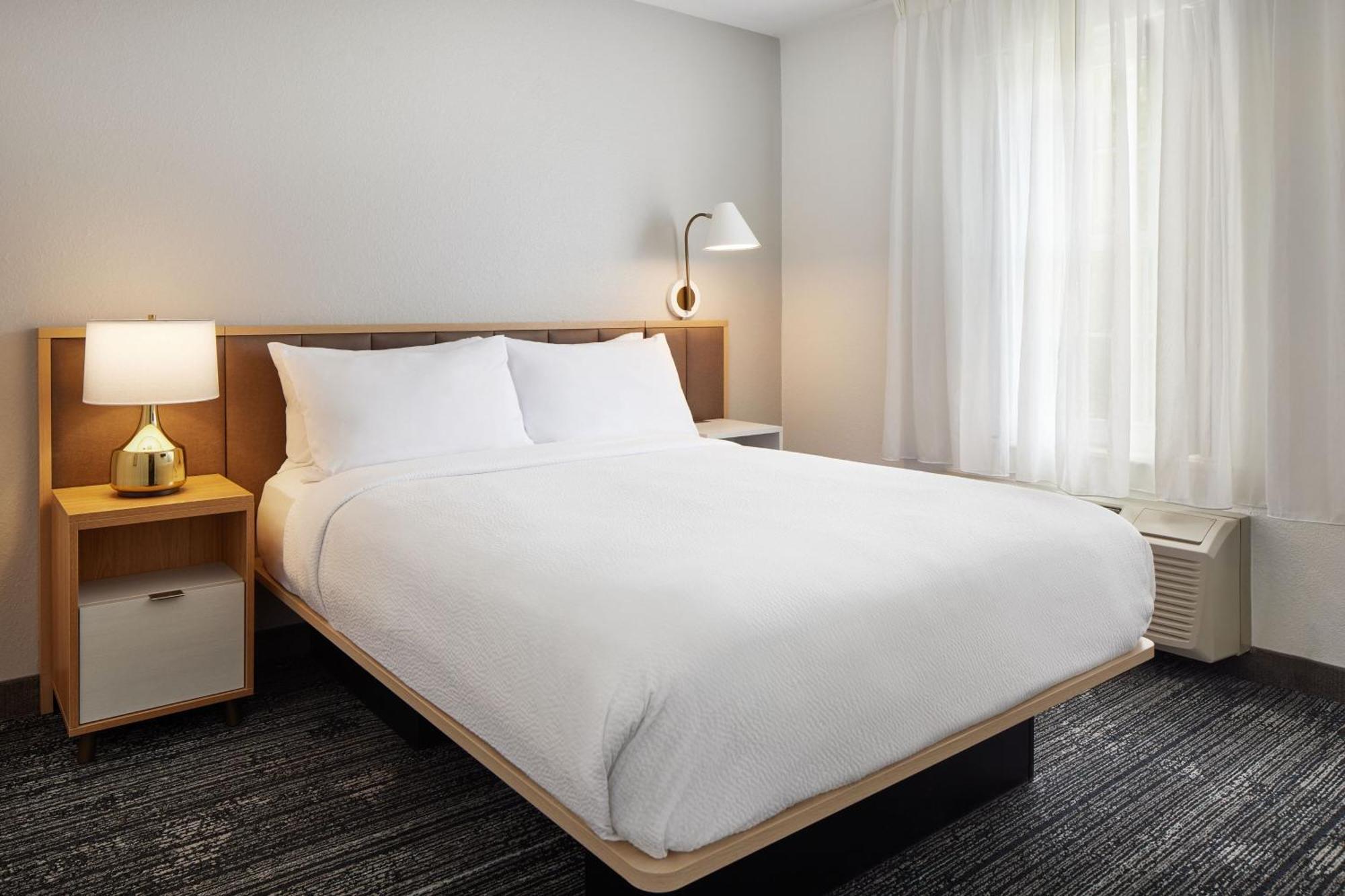 Towneplace Suites Dulles Airport Стерлинг Экстерьер фото